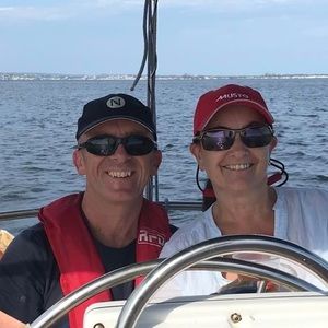 Meet your Posher, Debbie